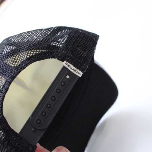 NWOT Billabong hat - Picture 7 of 9